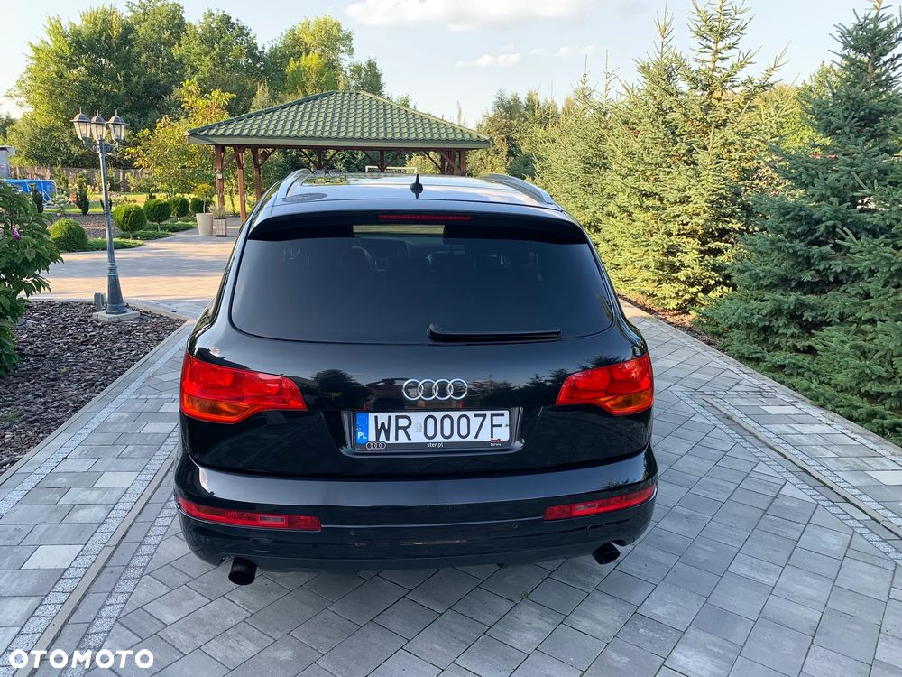 Audi Q7 - 11
