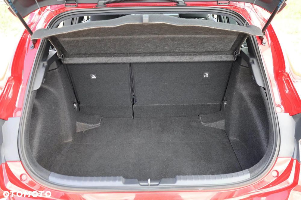 Toyota Corolla 1.8 Hybrid Comfort - 37