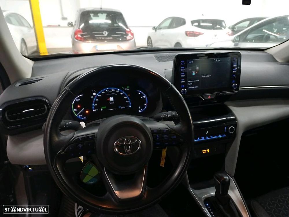 Toyota Yaris Cross 1.5 HDF Comfort Plus - 7