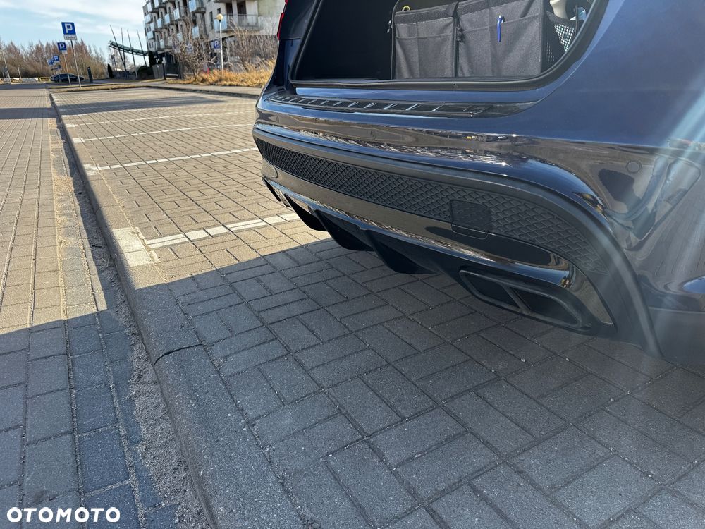 Mercedes-Benz GLA - 17