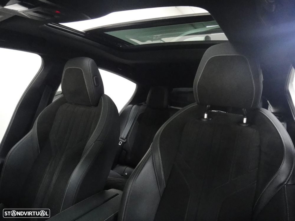 Peugeot 308 180 e-EAT8 GT - 14