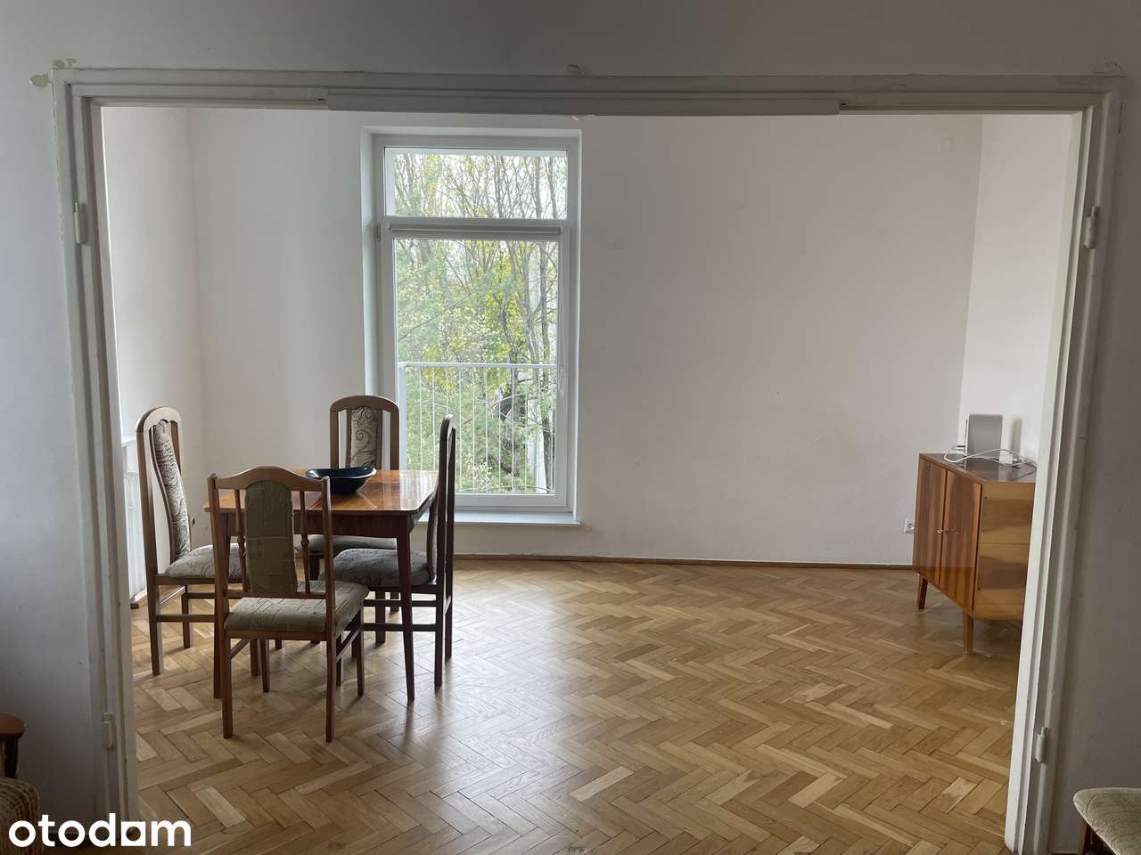 3-pokojowe mieszkanie z balkonem w Żoliborzu
