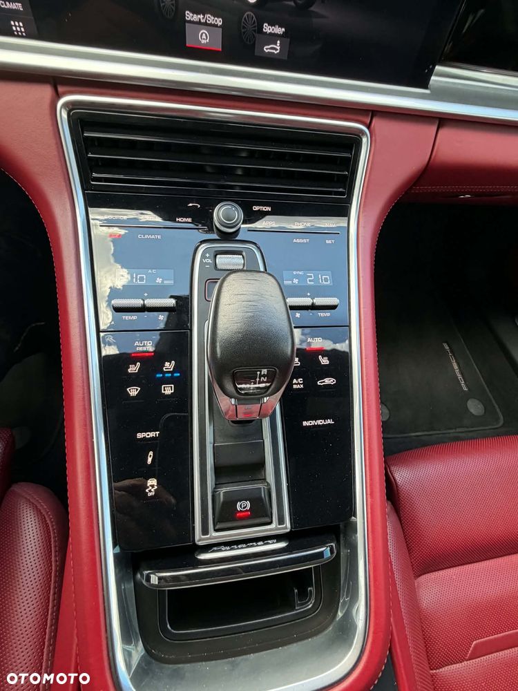 Porsche Panamera 4 Edition 10 Jahre - 22