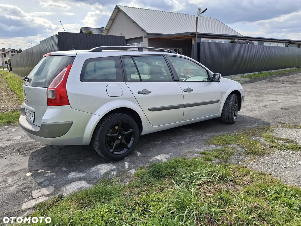 Renault Megane 1.9 dCi Dynamique - 3
