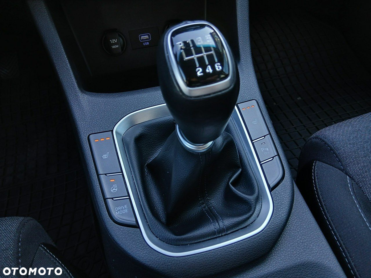 Hyundai i30 - 22