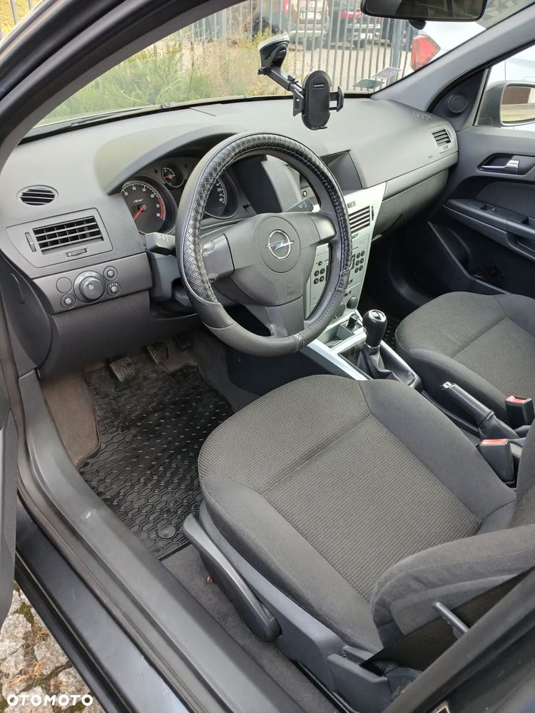 Opel Astra III 1.6 - 18