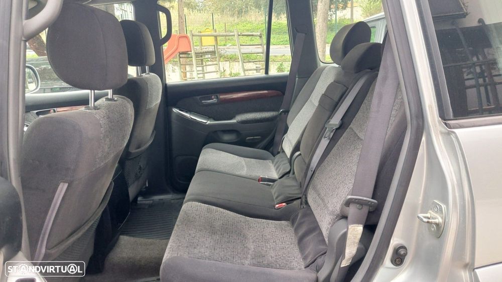 Toyota Land Cruiser 3.0 D-4D - 13