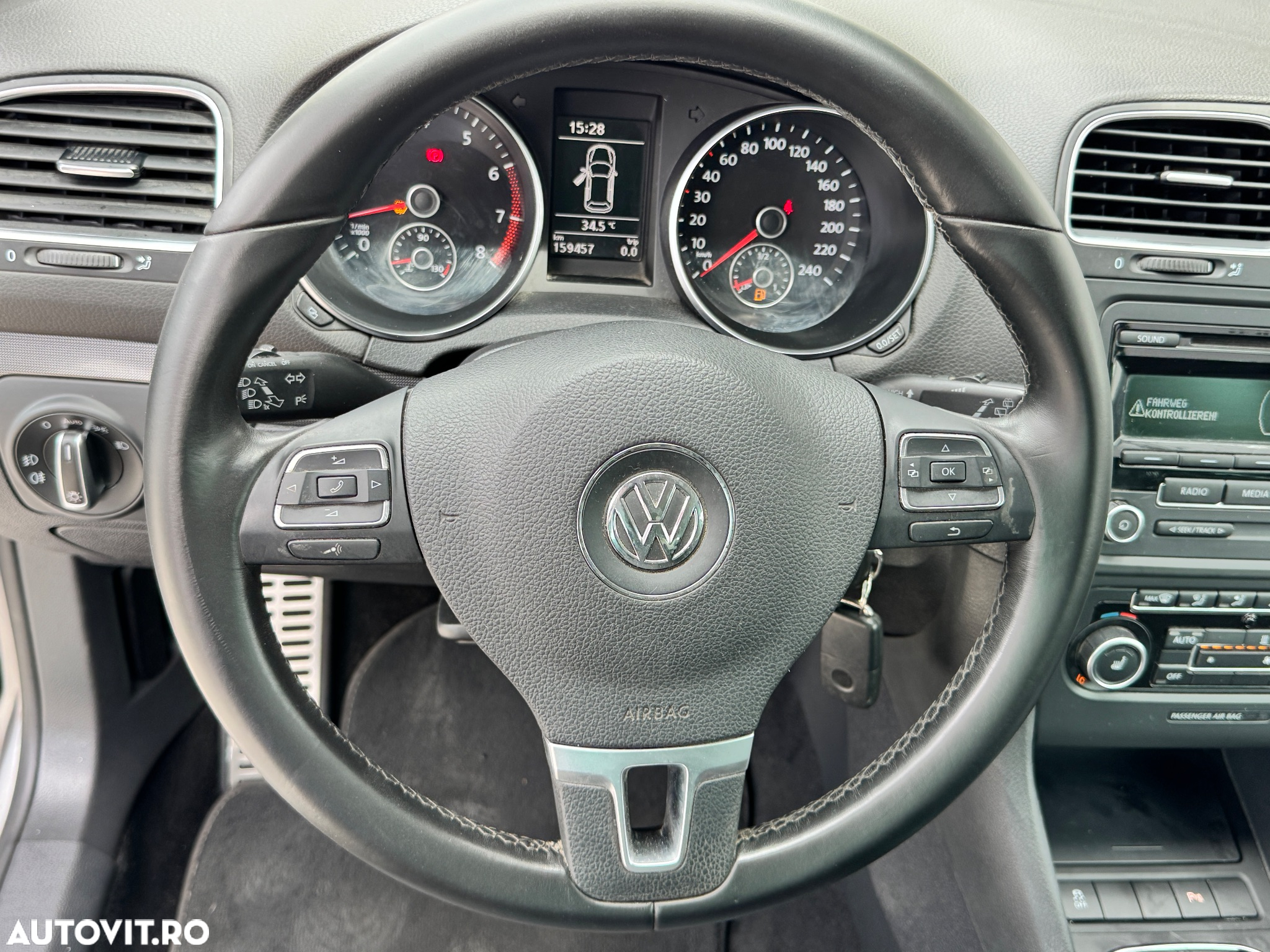 Volkswagen Golf - 15