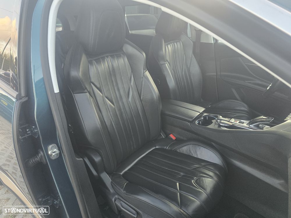 Peugeot 5008 1.5 BlueHDi Allure EAT8 - 50