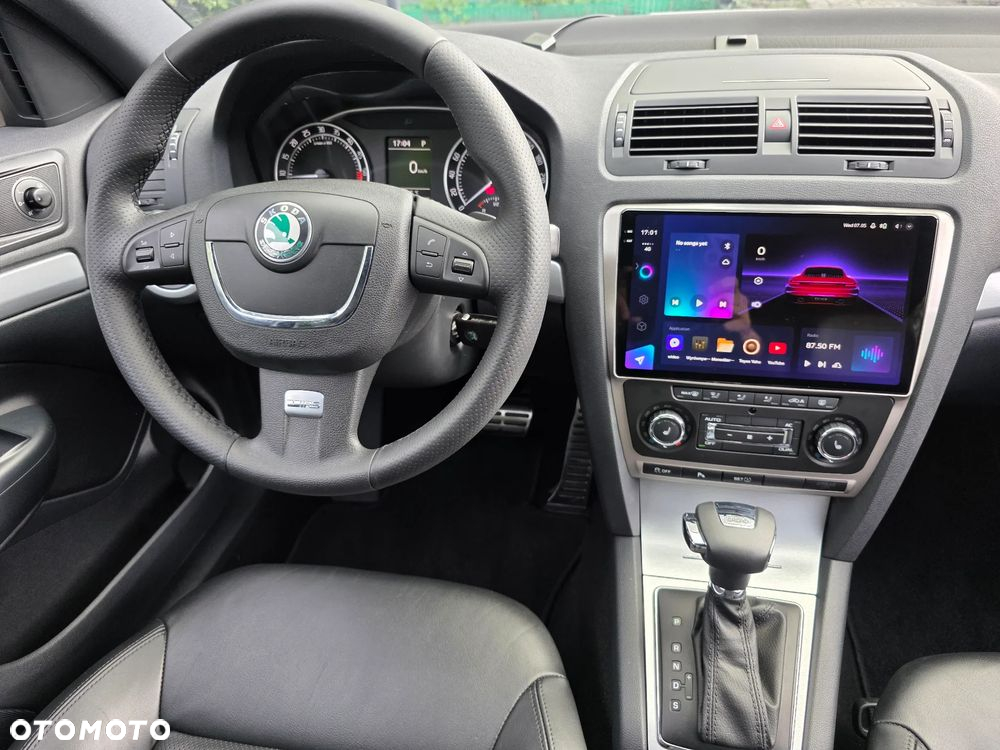 Skoda Octavia 2.0 TDI DPF RS DSG - 13