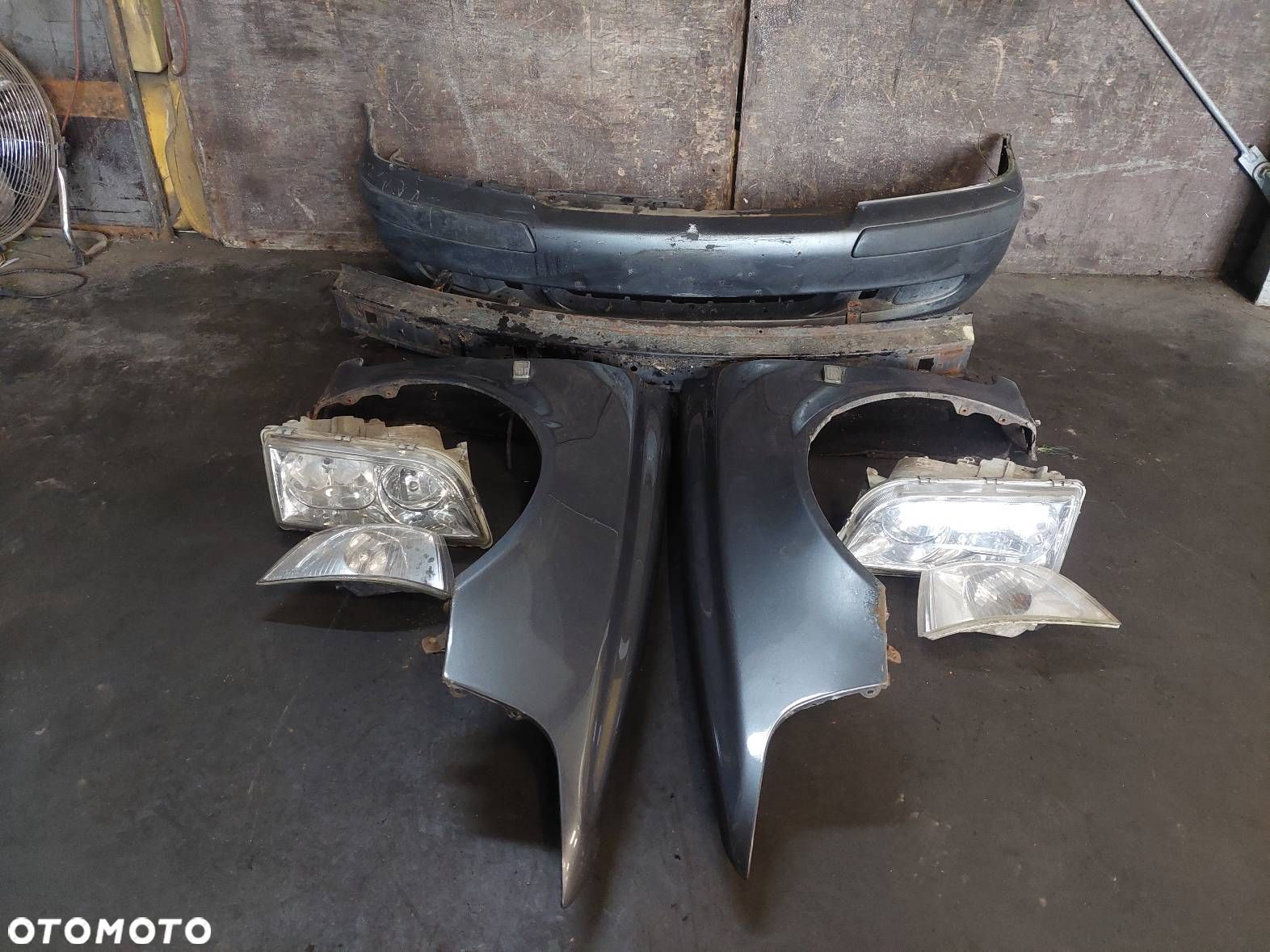 KOMPLETNY PRZÓD ZDERZAK BŁOTNIKI LAMPY VOLVO V40 S40 I LIFT 347-22 - 1