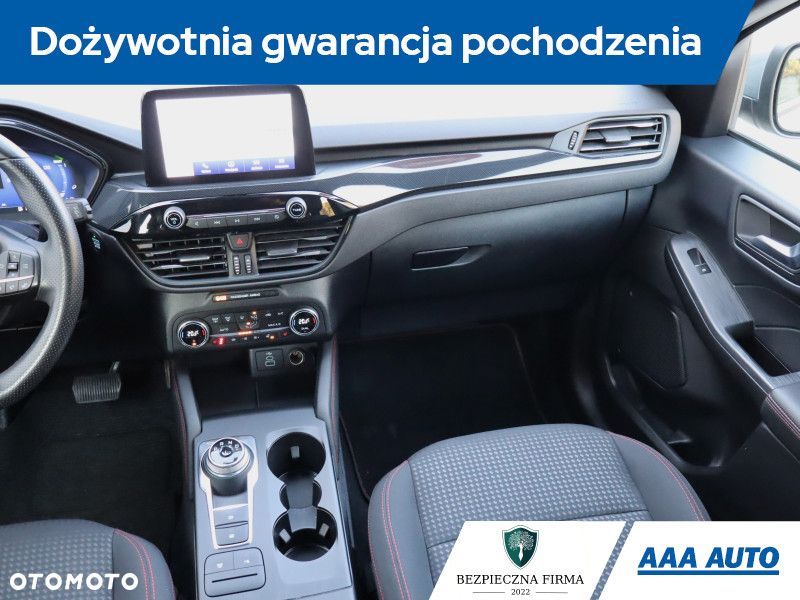 Ford Kuga - 9