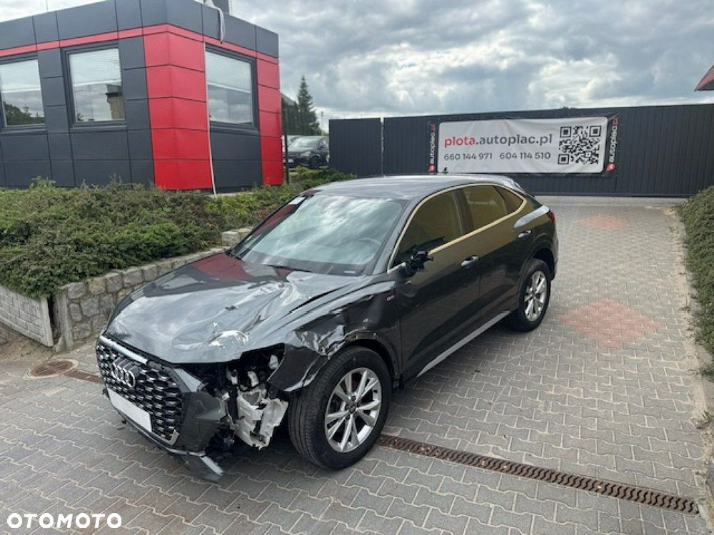 Audi Q3 Sportback 35 TFSI S tronic S line - 2