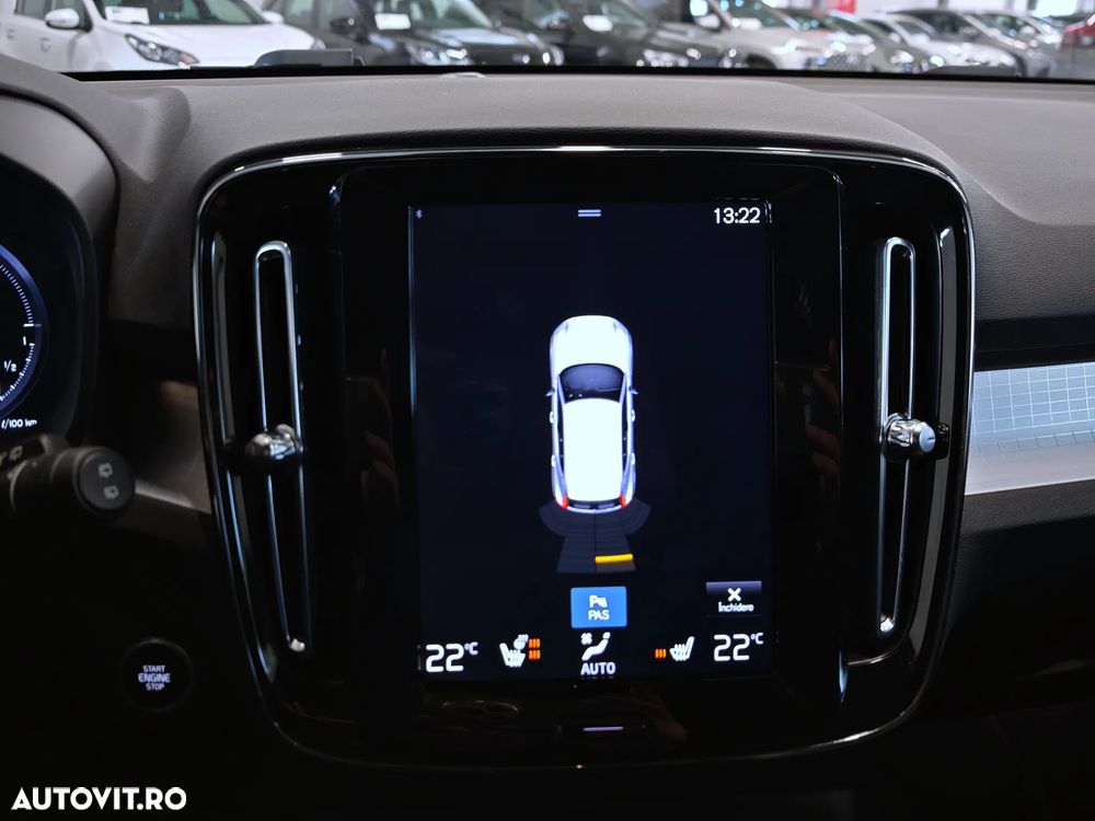 Volvo XC 40 T4 Recharge DKG Core - 17