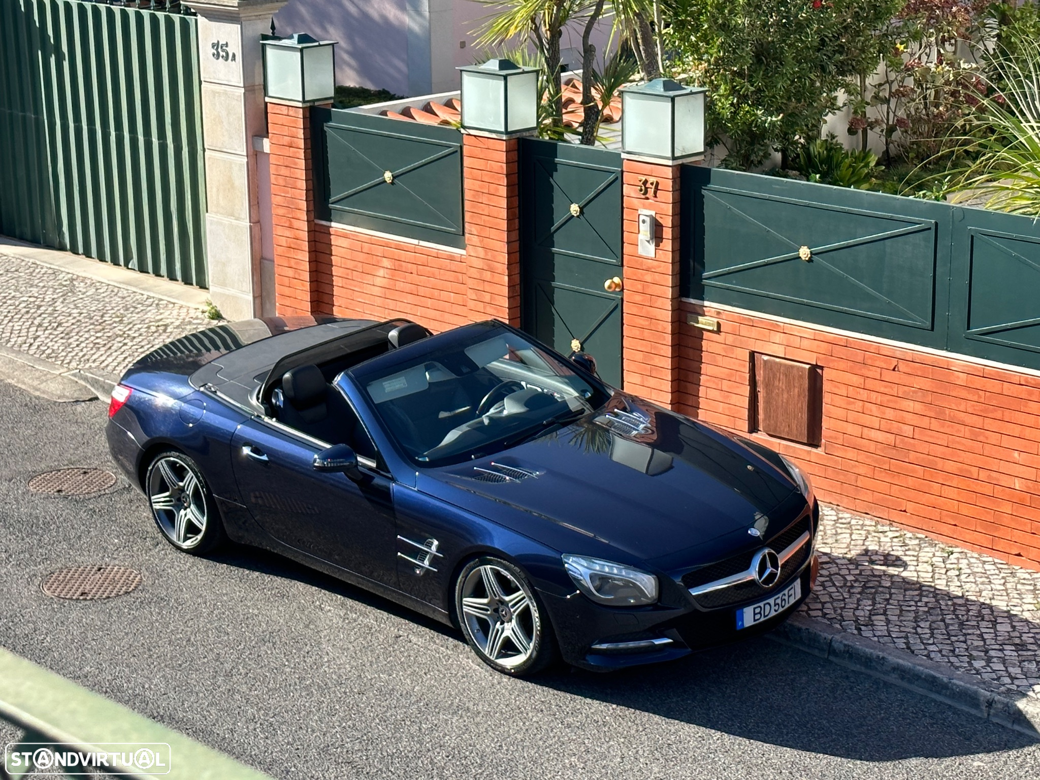 Mercedes-Benz SL 350 Standard - 25