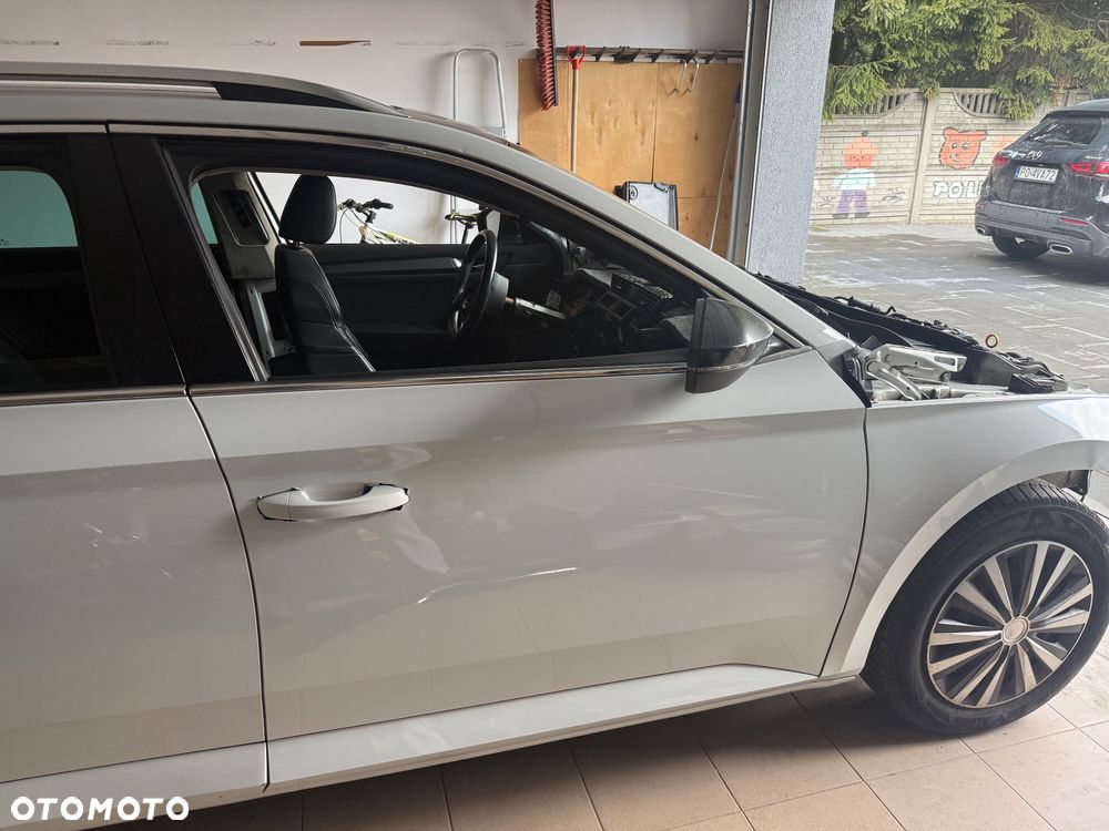 Skoda Superb 2.0 TDI 4x4 Ambition DSG - 3