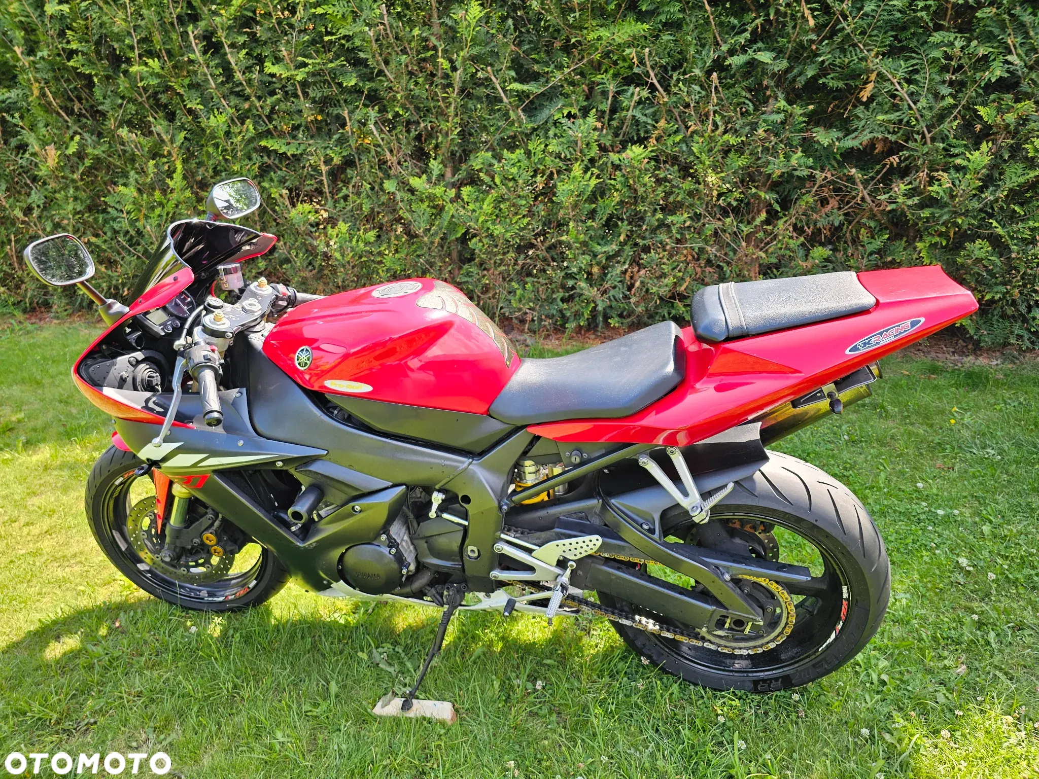 Yamaha R1 - 3