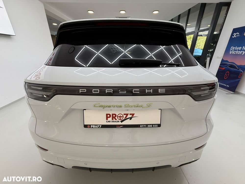Porsche Cayenne Turbo S E-Hybrid Tiptronic S - 5