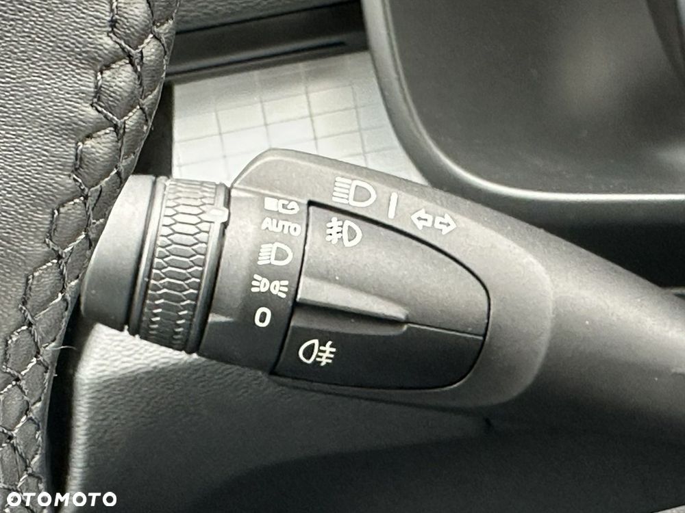 Volvo XC 40 - 23