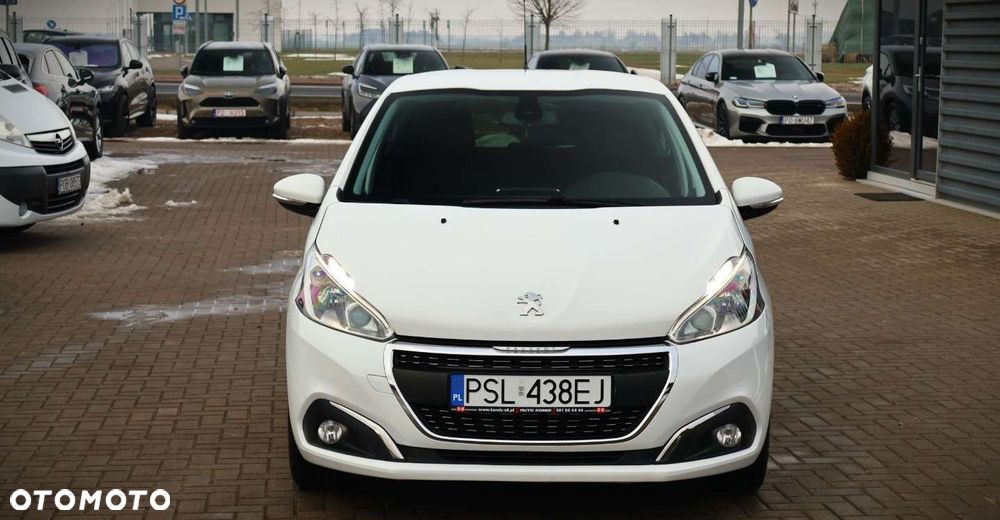 Peugeot 208 - 2