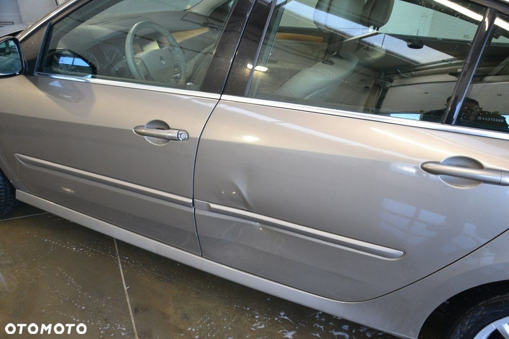 Renault Laguna - 10
