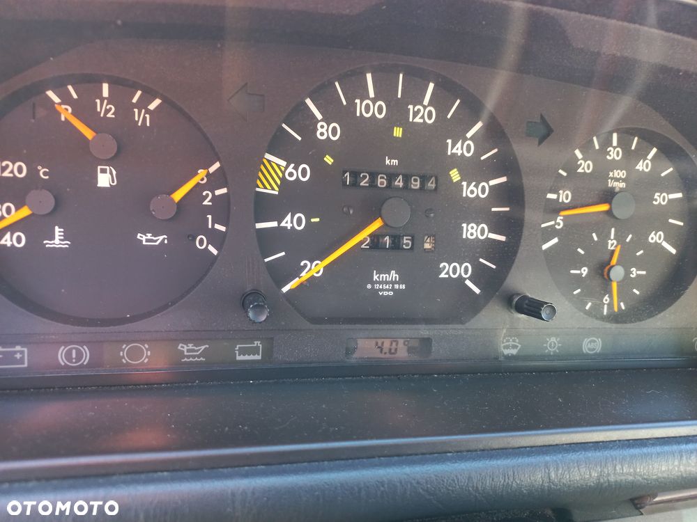 Mercedes-Benz W124 E klasa - 13