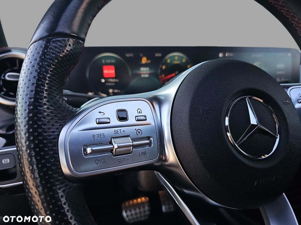 Mercedes-Benz CLA 220 AMG Line 7G-DCT - 23