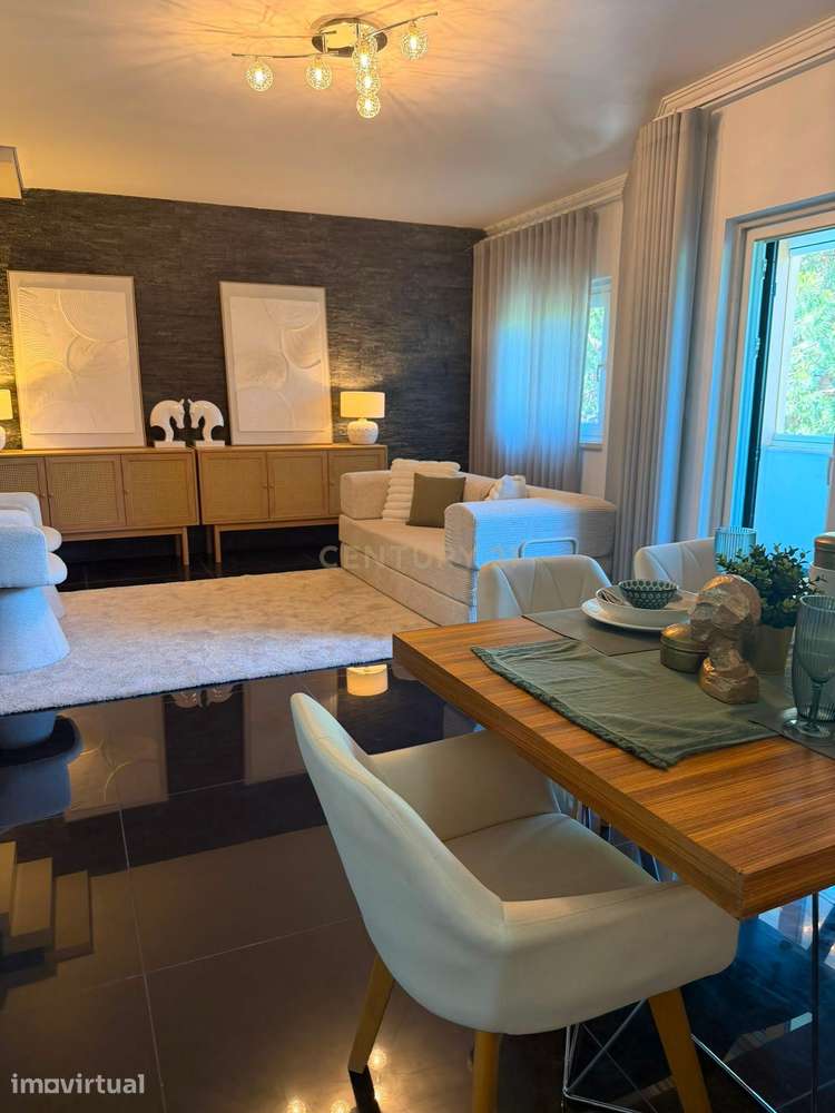 Duplex T4 - Convertido em T3 - Costa da Guia - Cascais - Aceita se Pe - Grande imagem: 3/46