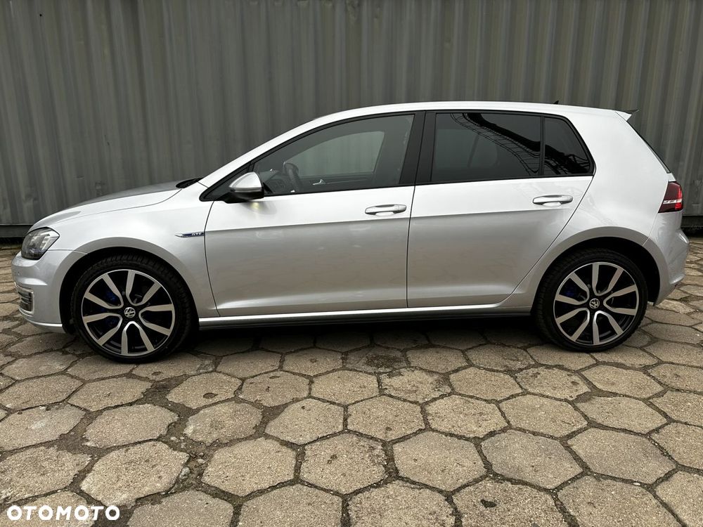 Volkswagen Golf 1.4 GTE Plug-In-Hybrid DSG - 2