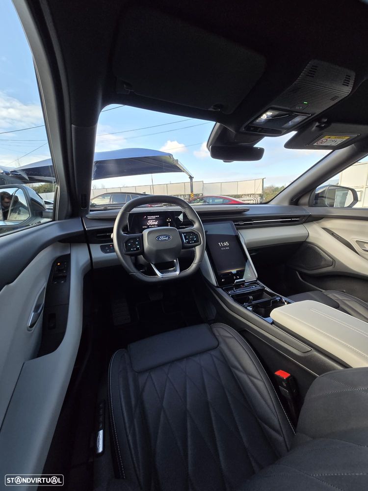 Ford Explorer 77 kWh Premium - 6