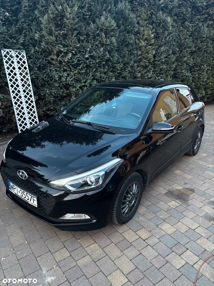 Hyundai i20 1.1 CRDi BlueDrive Comfort - 13