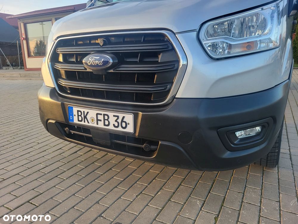 Ford Transit - 25