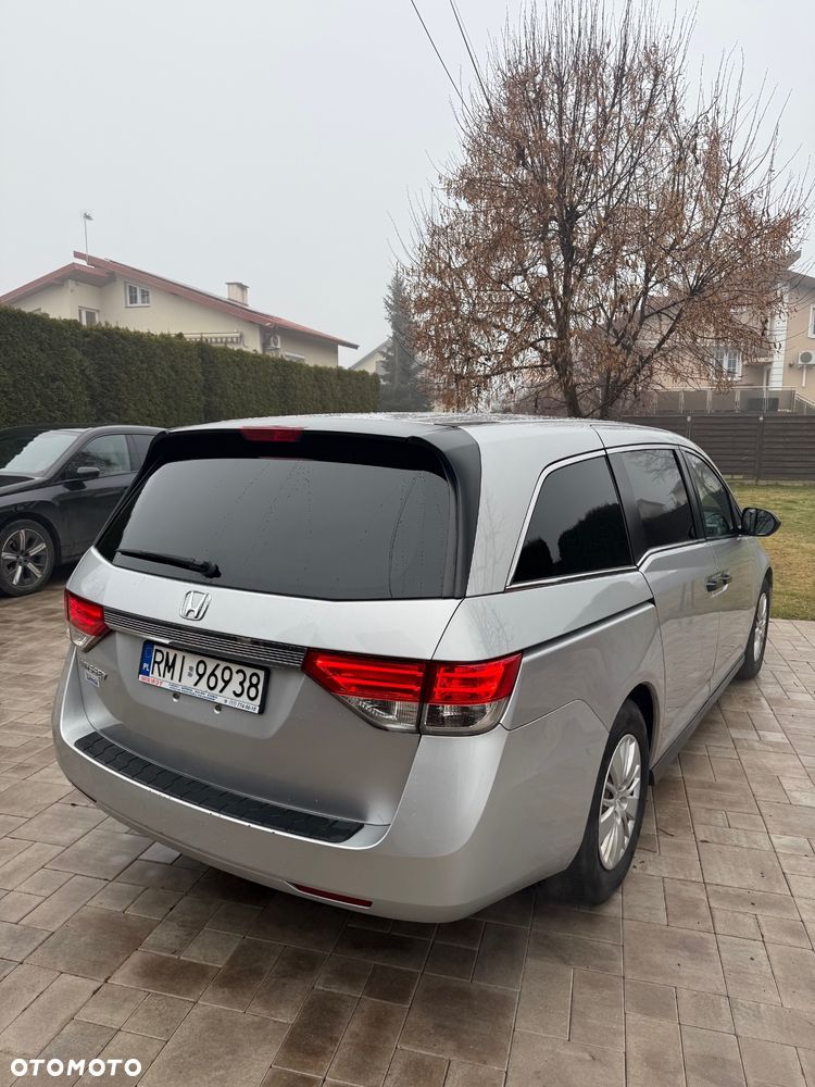 Honda Odyssey 3.5 LX - 5
