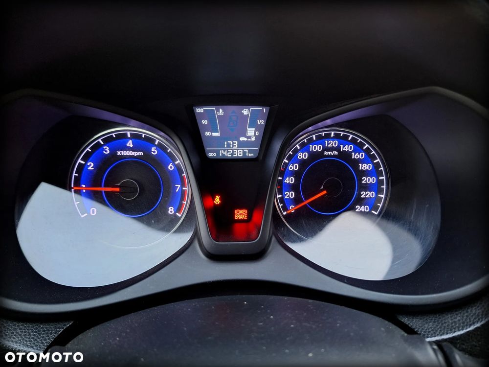 Hyundai ix20 1.4 Classic + - 13