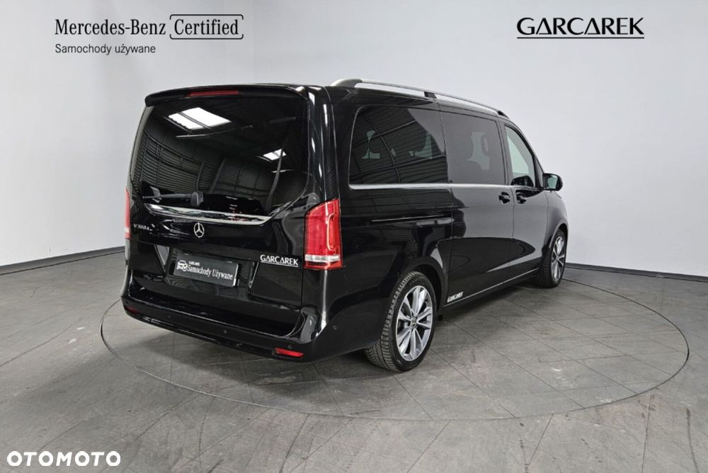 Mercedes-Benz Klasa V - 5