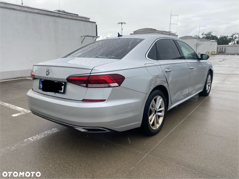 Volkswagen Passat - 5