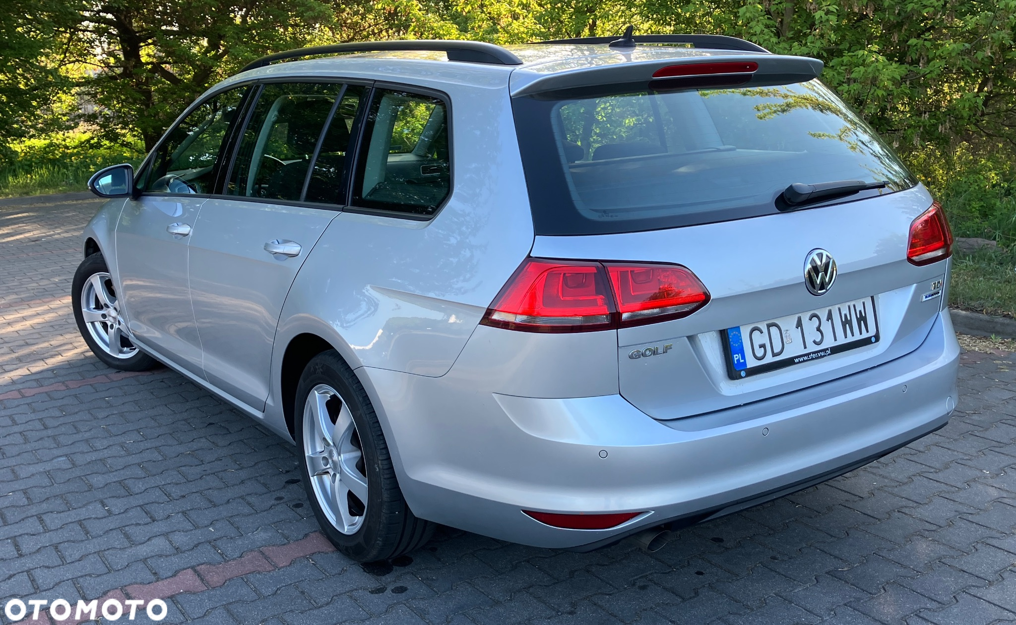 Volkswagen Golf - 3
