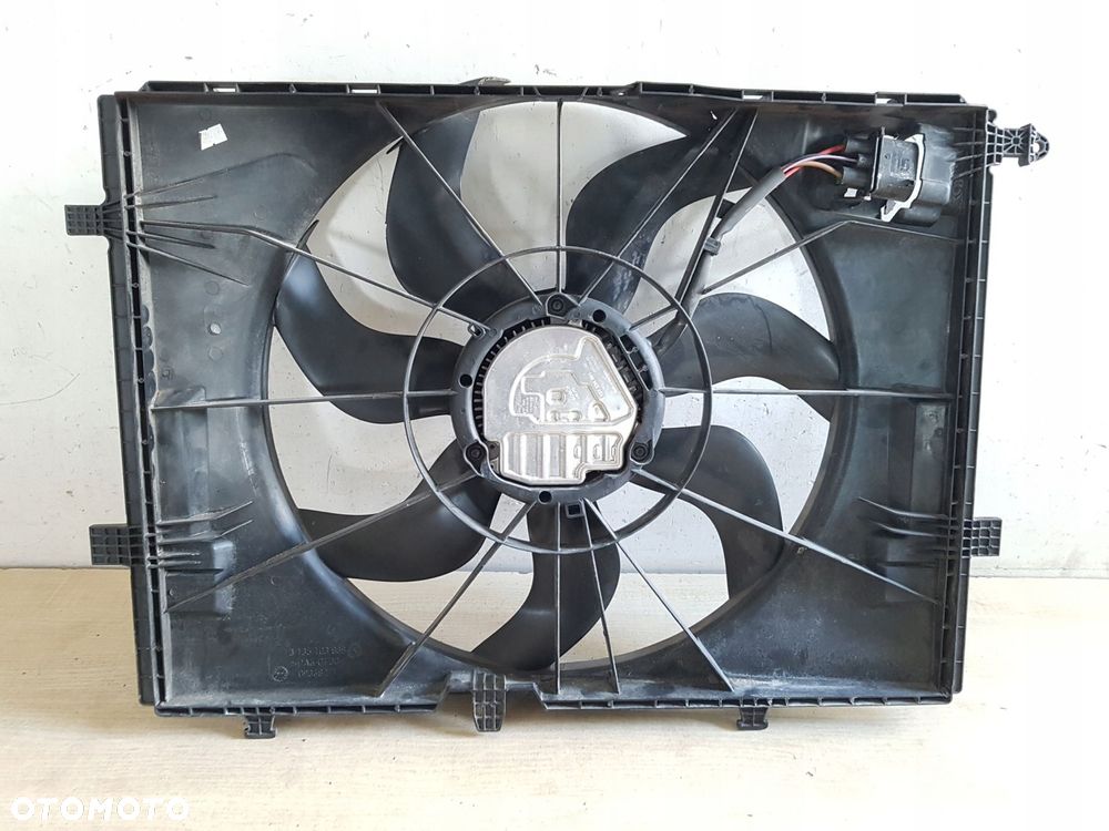 mercedes obudowa wentylatora silnik a0999061000 - 2