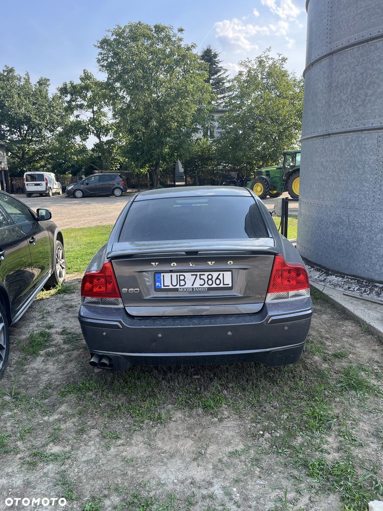 Volvo S60 - 2
