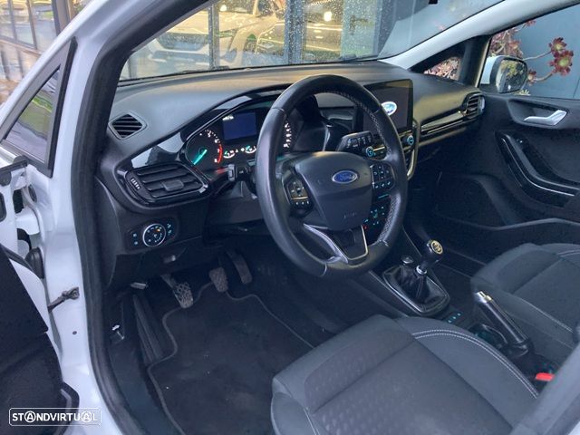 Ford Fiesta 1.0 EcoBoost S&S Titanium - 12