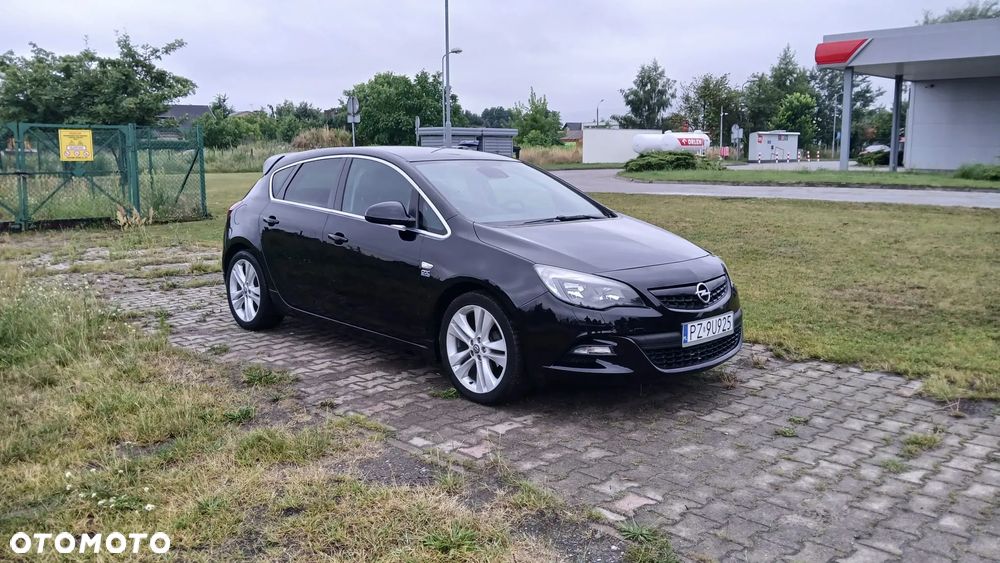Opel Astra 1.4 Turbo Color Edition - 2
