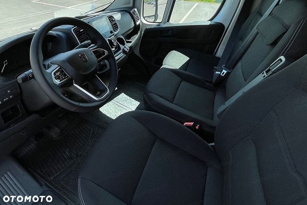 Peugeot Boxer Heavy L4H2 aut 2.2 180KM - 11