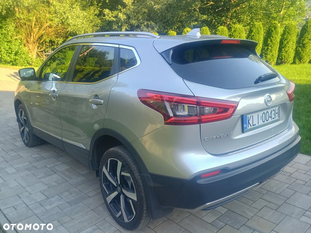 Nissan Qashqai 1.7 dCi 4x4 Tekna+ - 6