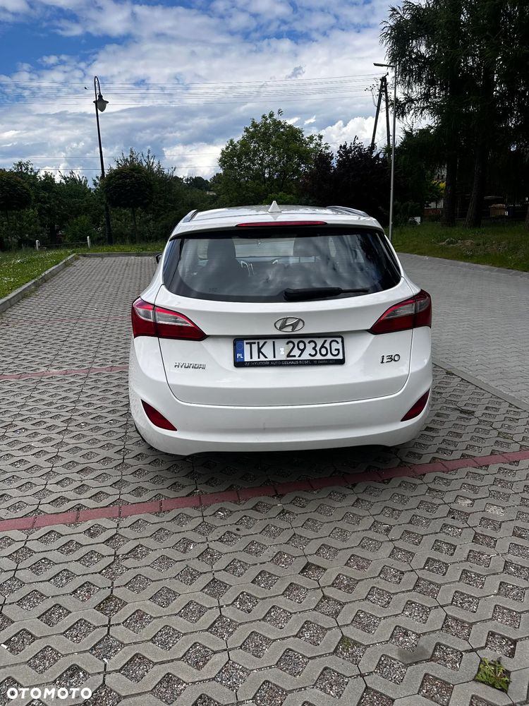 Hyundai i30 1.4 CRDi Base - 5
