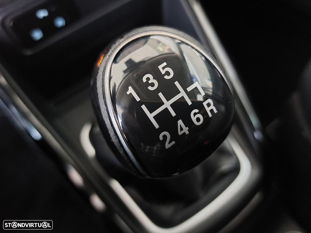 Ford EcoSport 1.0 EcoBoost Titanium Plus - 36