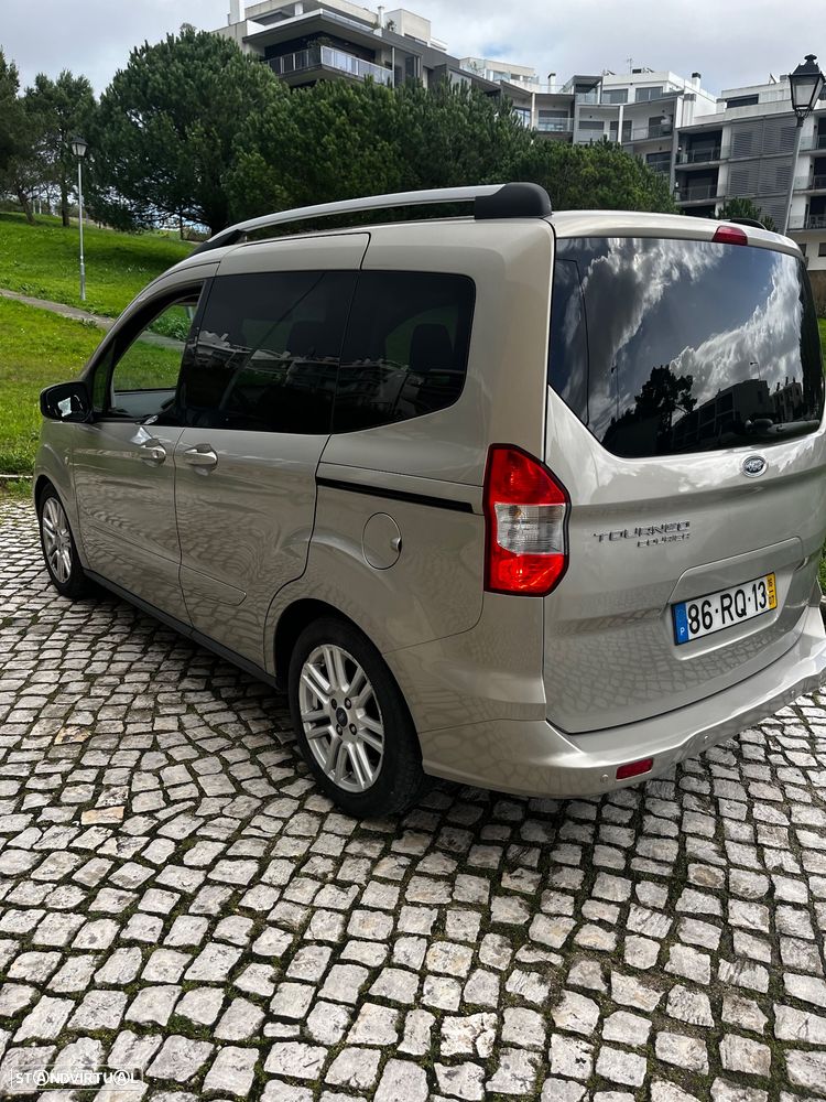 Ford Tourneo Courier 1.6 TDCi Titanium - 6