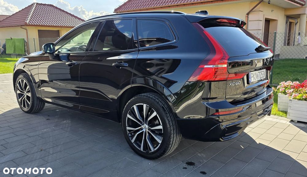 Volvo XC 60 B4 D Ultimate Dark - 39