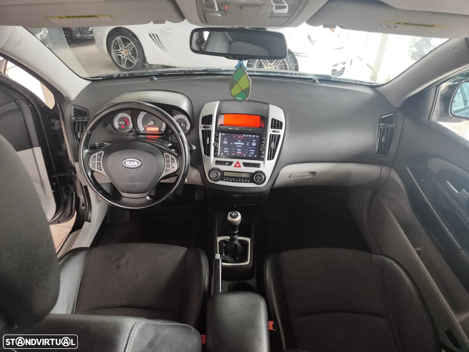 Kia Ceed SW 1.6 CRDi LX - 19