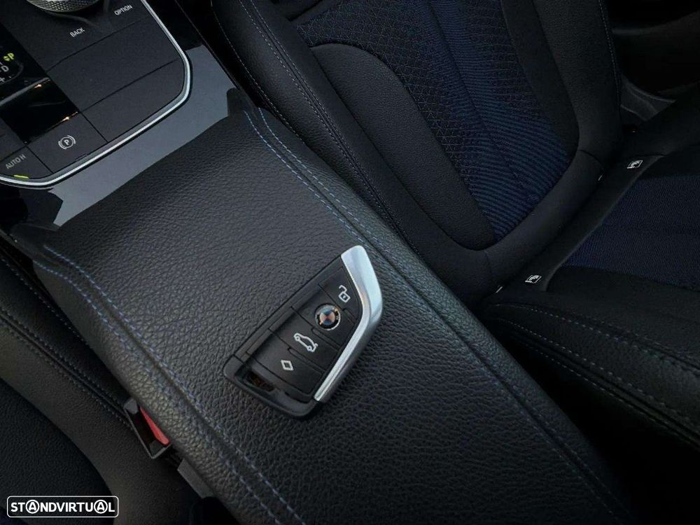 BMW 216 Gran Coupé - 13