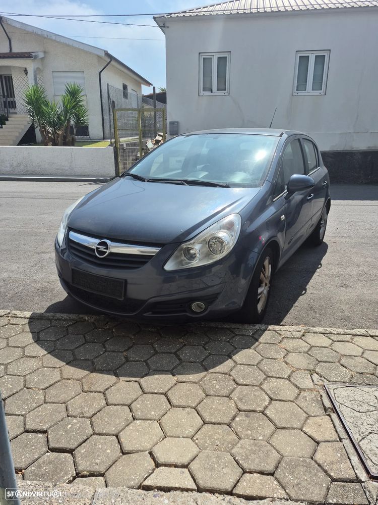 Opel Corsa - 1